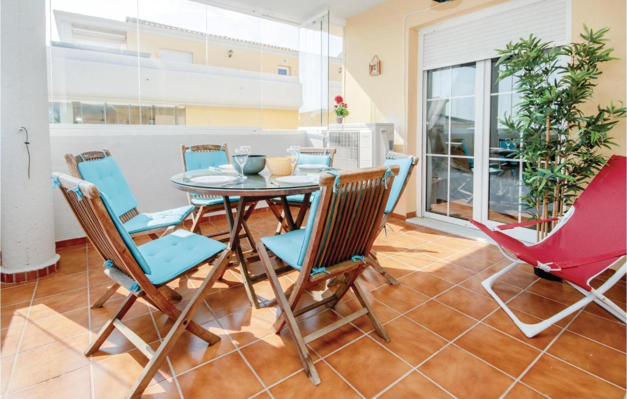 Stunning Apartment In Marbella With Swimming Pool エクステリア 写真